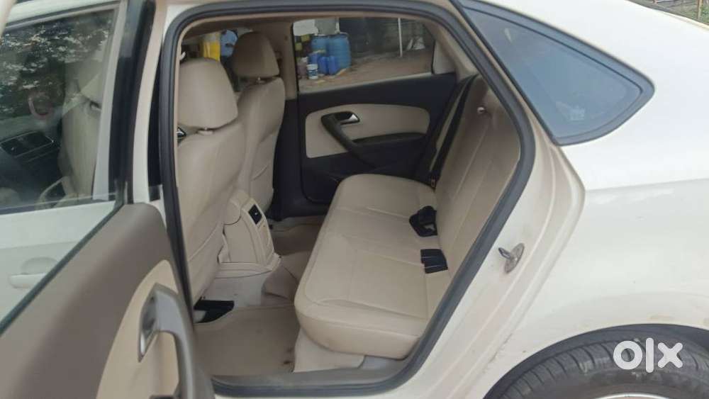 Volkswagen Vento Celeste 1.6 Highline, 2013, Diesel