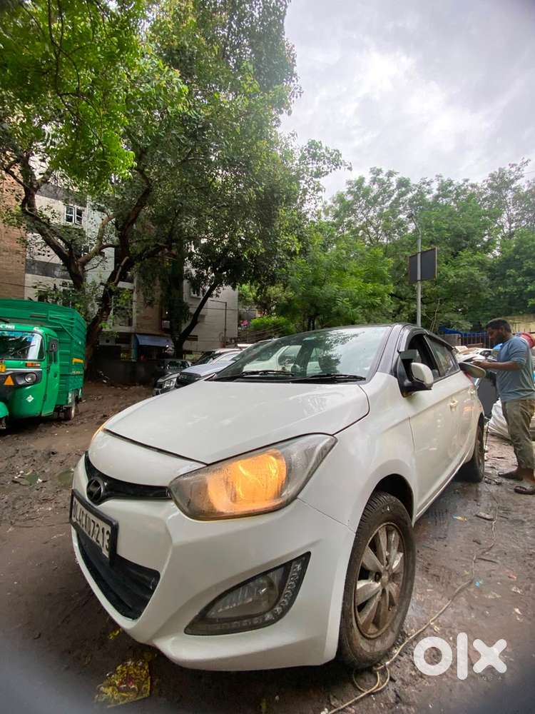 Hyundai I20 2013 Cng & Hybrids Well Maintained
