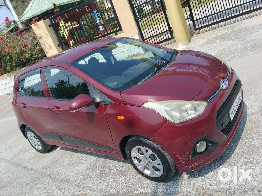 Hyundai Grand I10 2015 Diesel 80000 Km Driven