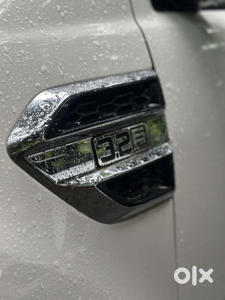 Ford Endeavour 3.2 Titanium At 4x4, 2017, Diesel
