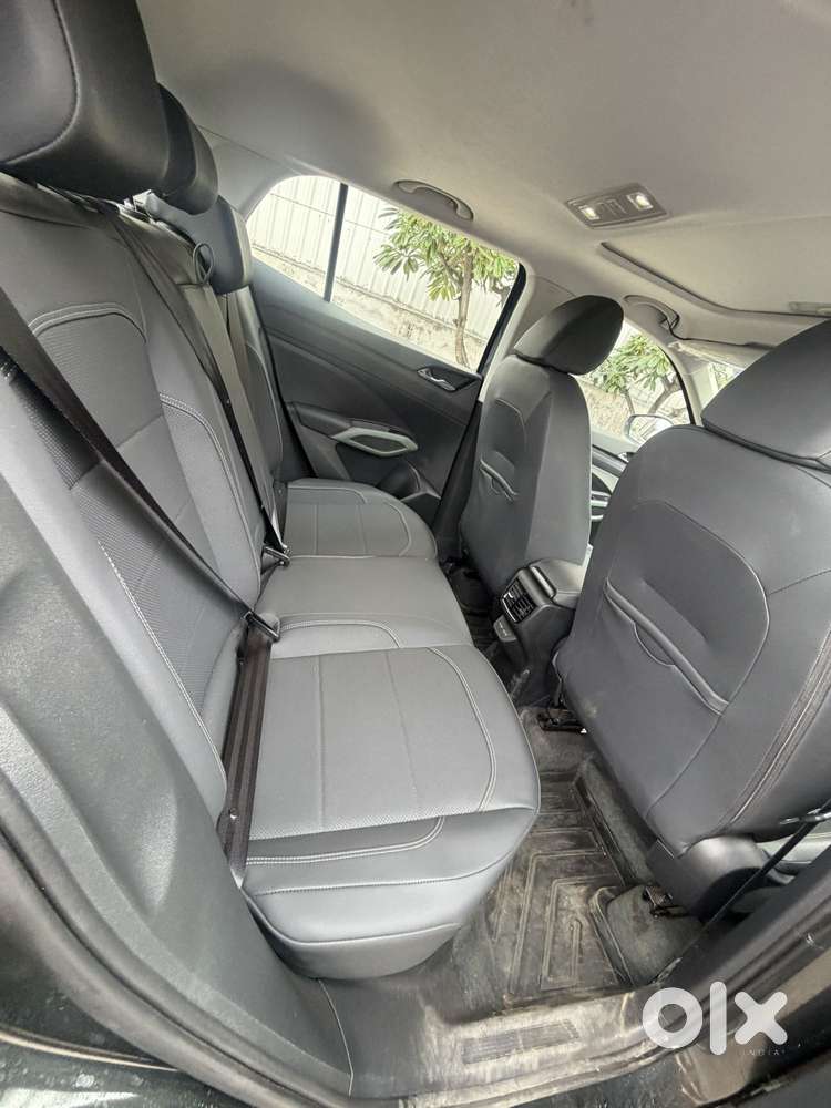 Skoda Kylaq Prestige At, 2025, Petrol