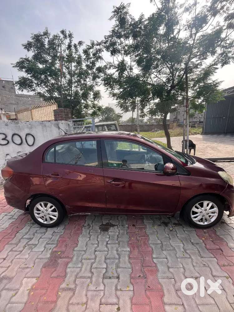 Honda Amaze 1.2 V I-vtec 2014