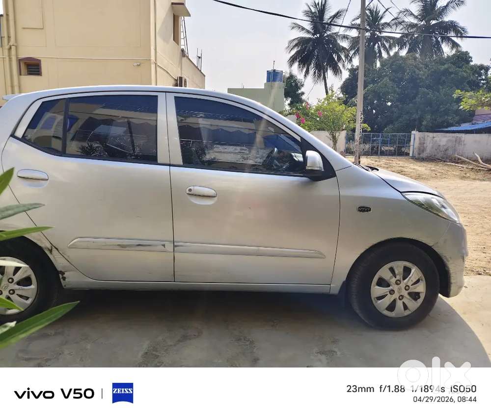 Hyundai I10 Sportz Petrol 2011