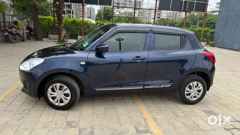 Maruti Suzuki Swift Lxi Optional-o, 2021, Petrol