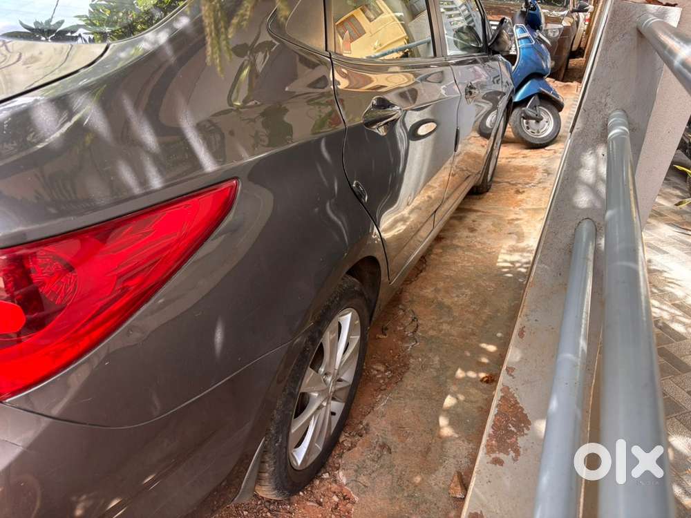 Hyundai Fluidic Verna 2013 Diesel 85400 Km Driven