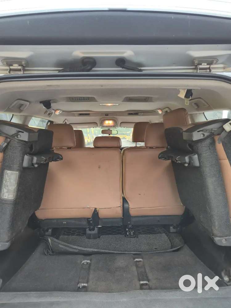 Toyota Innova Crysta 2.4 Vx 2017 Diesel Well Maintained 8 Str