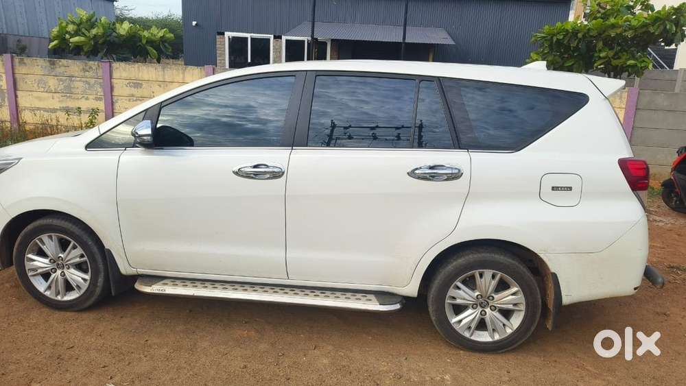 Toyota Innova Crysta 2018 Diesel Well Maintained