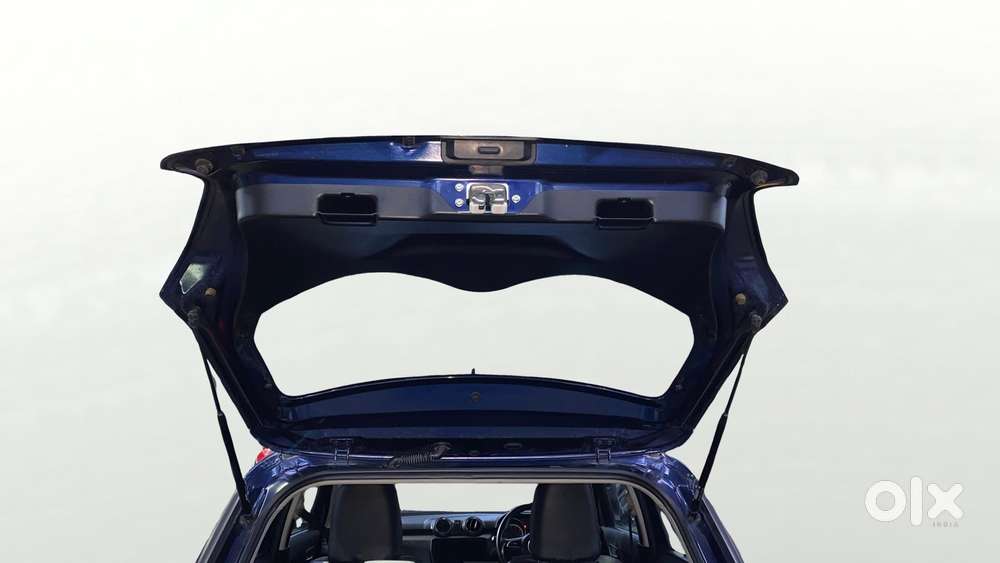 Maruti Suzuki Swift Amt Vxi, 2023, Petrol