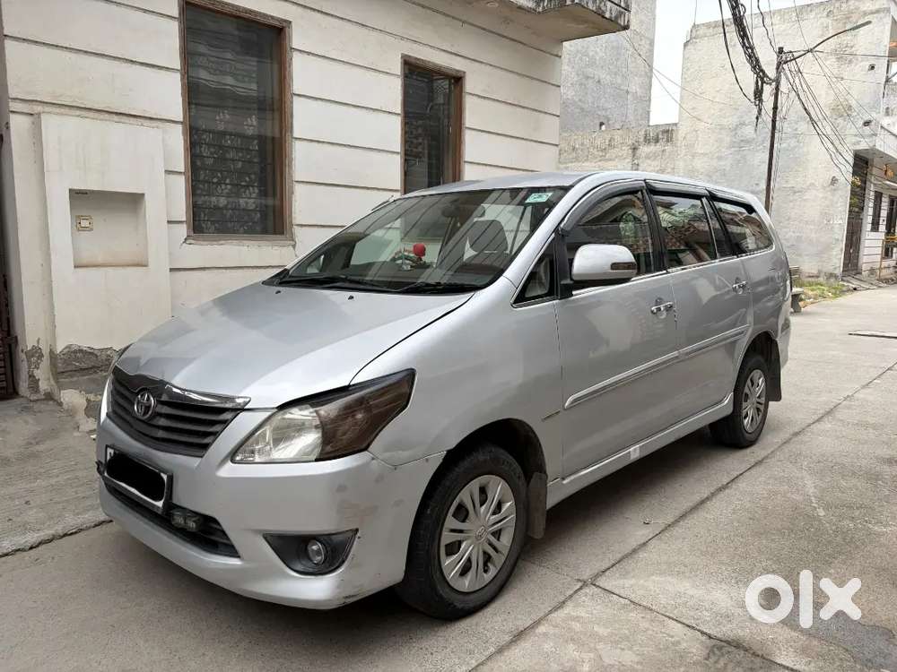 Toyota Innova 2012 Diesel Well Maintained
