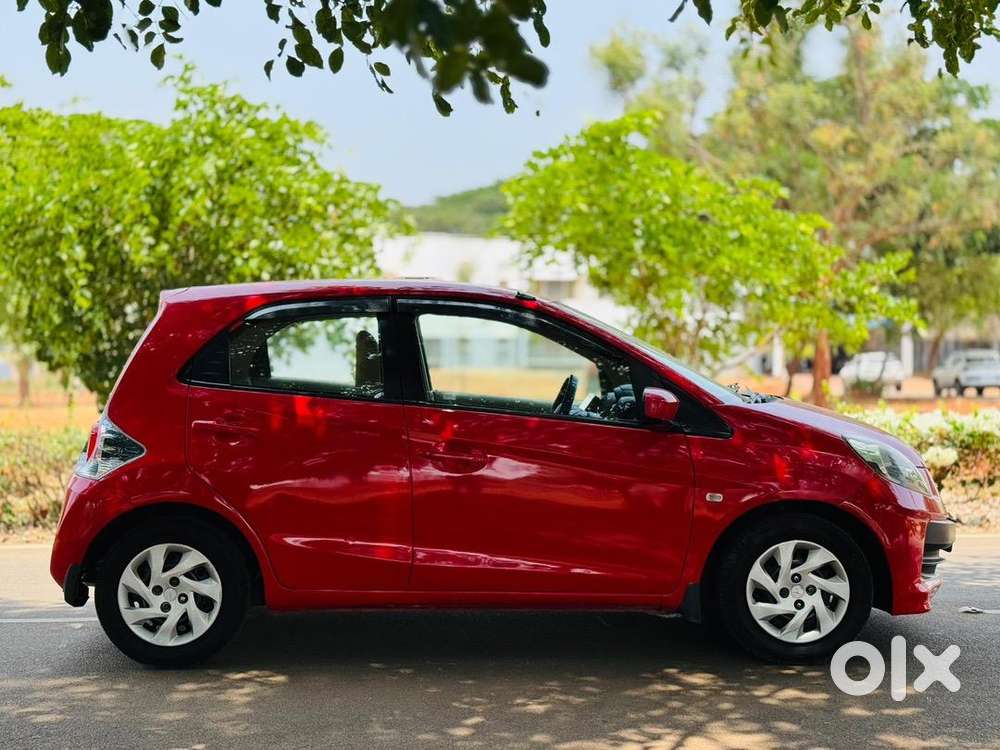 Honda Brio Smt (petrol) 2011/2nd Owner