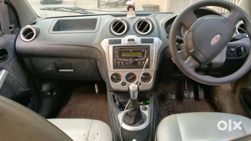 Ford Figo 2013 Diesel 96000 Km Driven