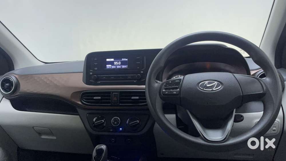 Hyundai Aura 1.2 S Petrol Amt, 2020, Petrol
