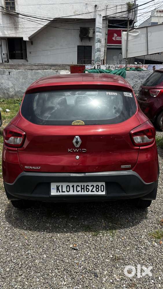 Renault Kwid 1.0 Rxt (o) Easy-r, 2018, Petrol