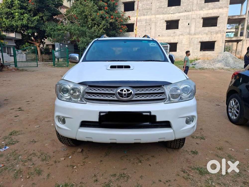 Toyota Fortuner 2012 Diesel Well Maintained