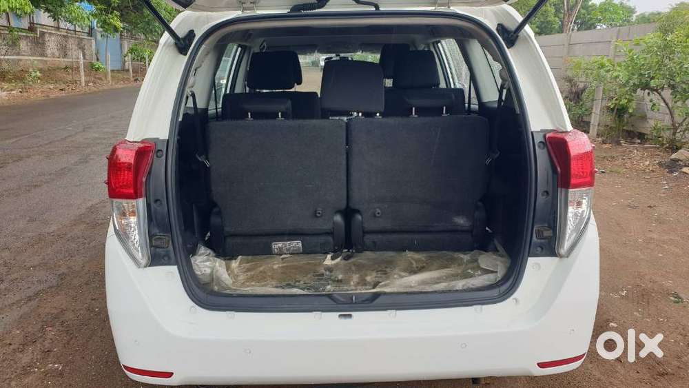 Toyota Innova Crysta 2.4 G Mt 7 Str, 2021, Diesel