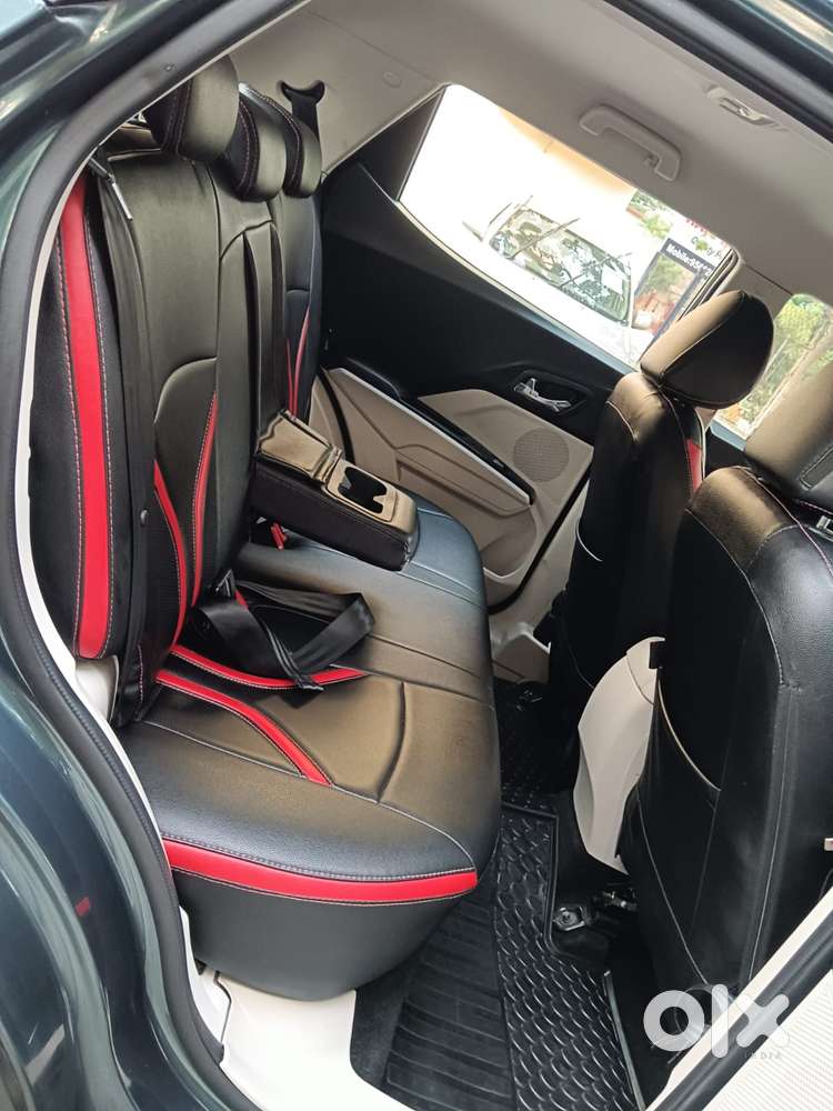 Mahindra Xuv300 W8, 2020, Petrol