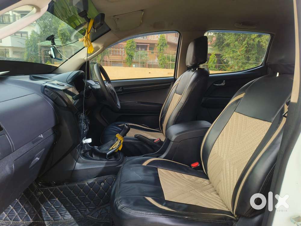 Isuzu D-max V-cross Standard, 2021, Diesel