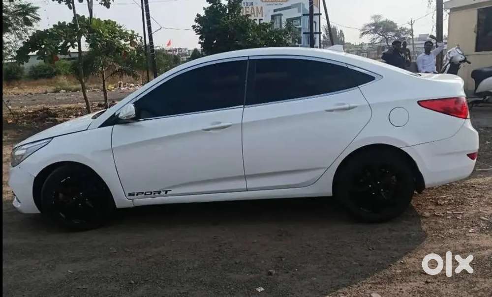 Vip Number 4007   Hyundai Verna 2012 Diesel Good Condition