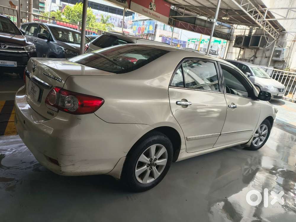 Toyota Corolla Altis, 2013, Petrol