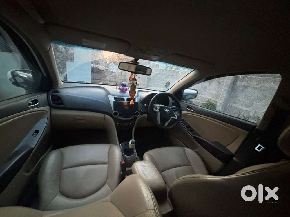 Hyundai Verna 2012 Diesel 102450 Km Driven