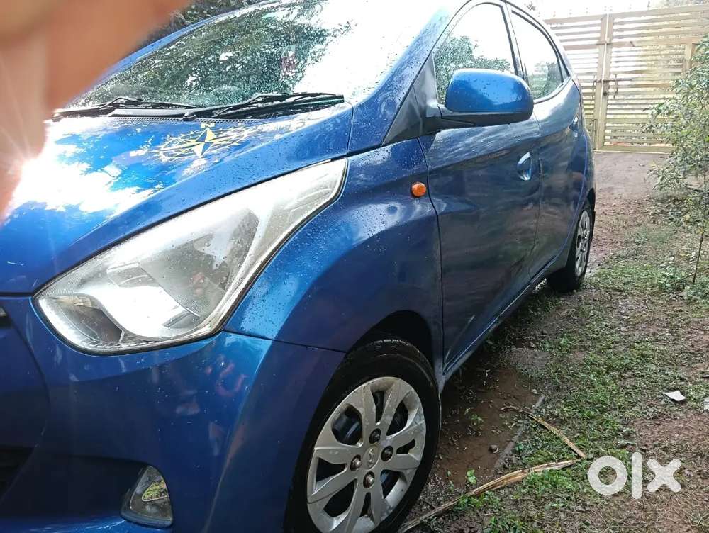 Hyundai Eon Sportz 2015 Petrol