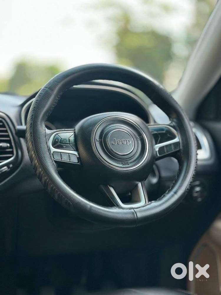 Jeep Compass 2.0 Longitude Option, 2017, Diesel