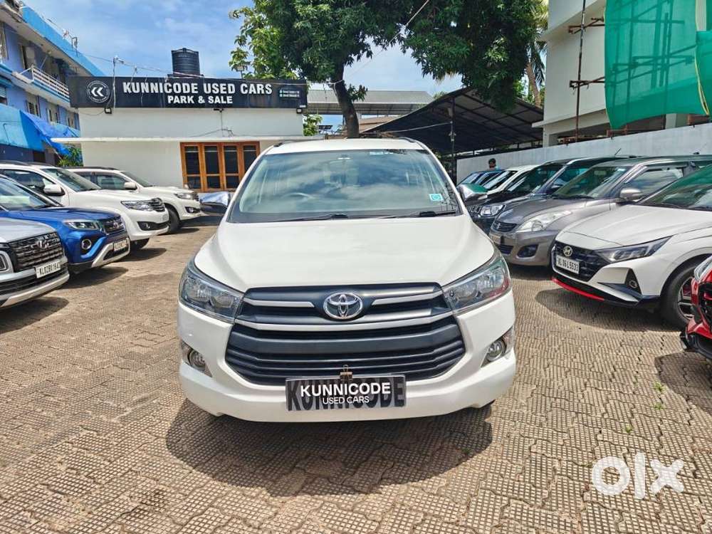 Toyota Innova Crysta 2.8 Gx At, 2017, Diesel