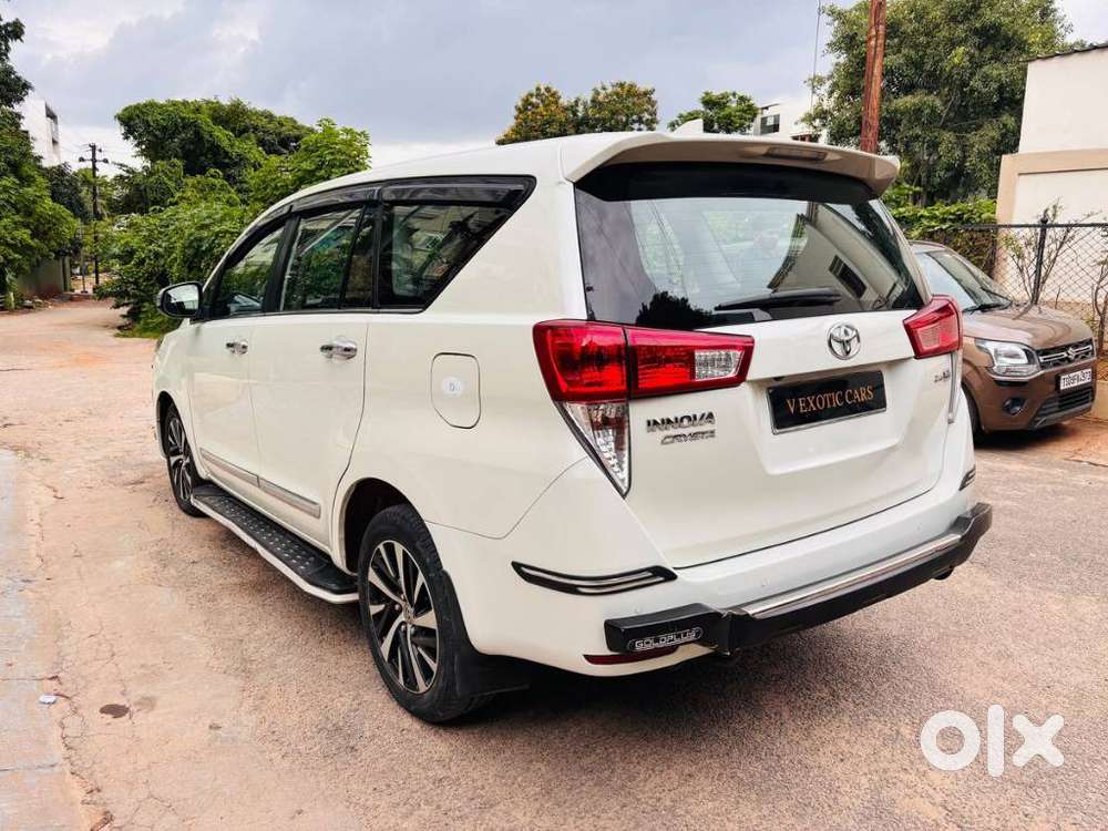 Toyota Innova Crysta [ ] 2.4 Zx At 7 Str, 2020, Diesel