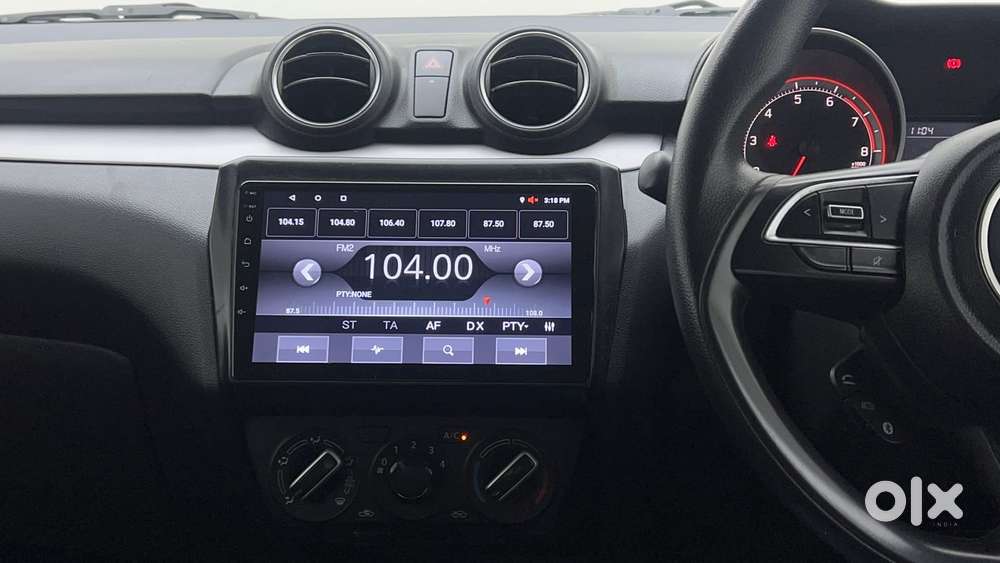 Maruti Suzuki Swift 2018 Vxi, 2022, Petrol