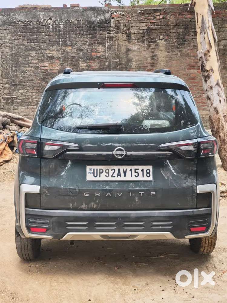 Nissan Gravite N-connecta Petrol 2026