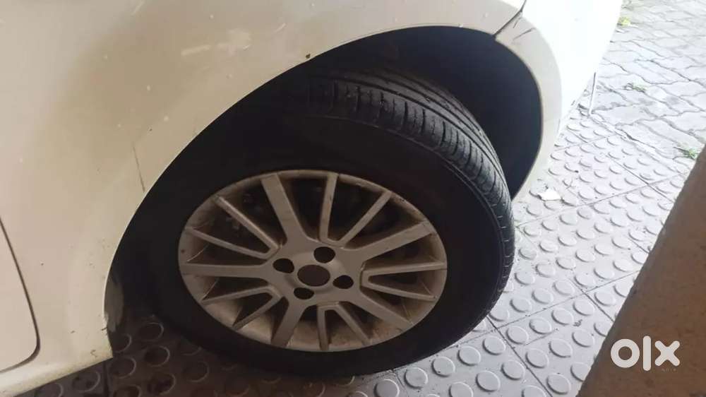 Fiat Linea 2012 Diesel 100000 Km Driven