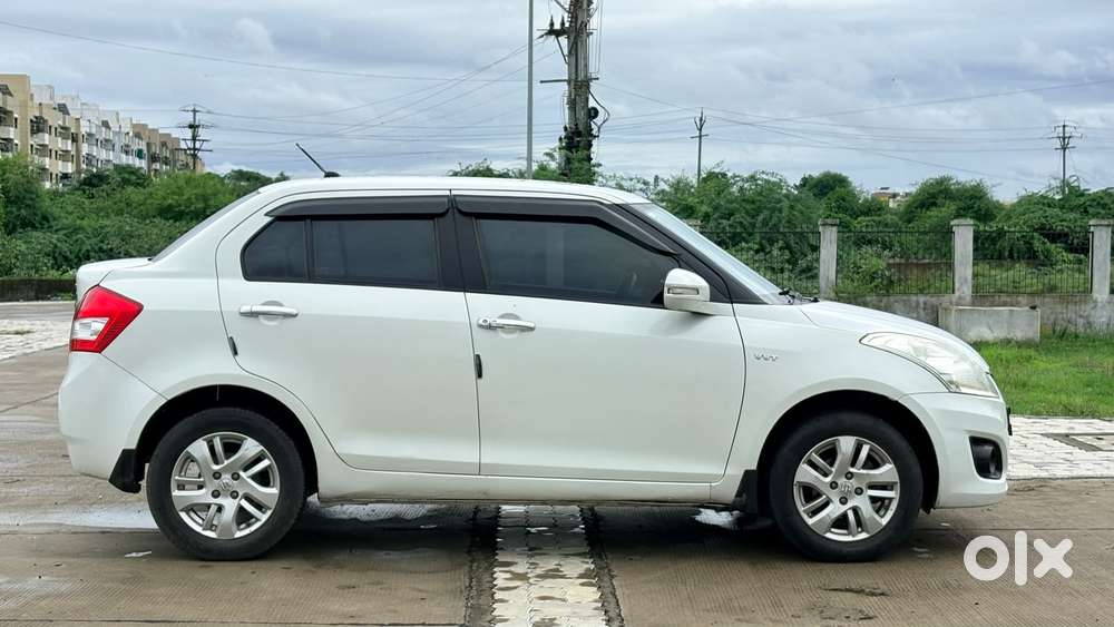 Maruti Suzuki Dzire 1.2 Zxi, 2014, Petrol