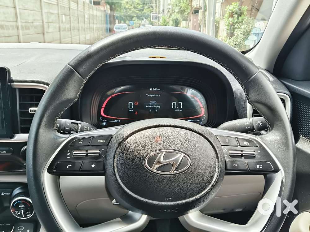 Hyundai Venue Sx Mt, 2023, Diesel