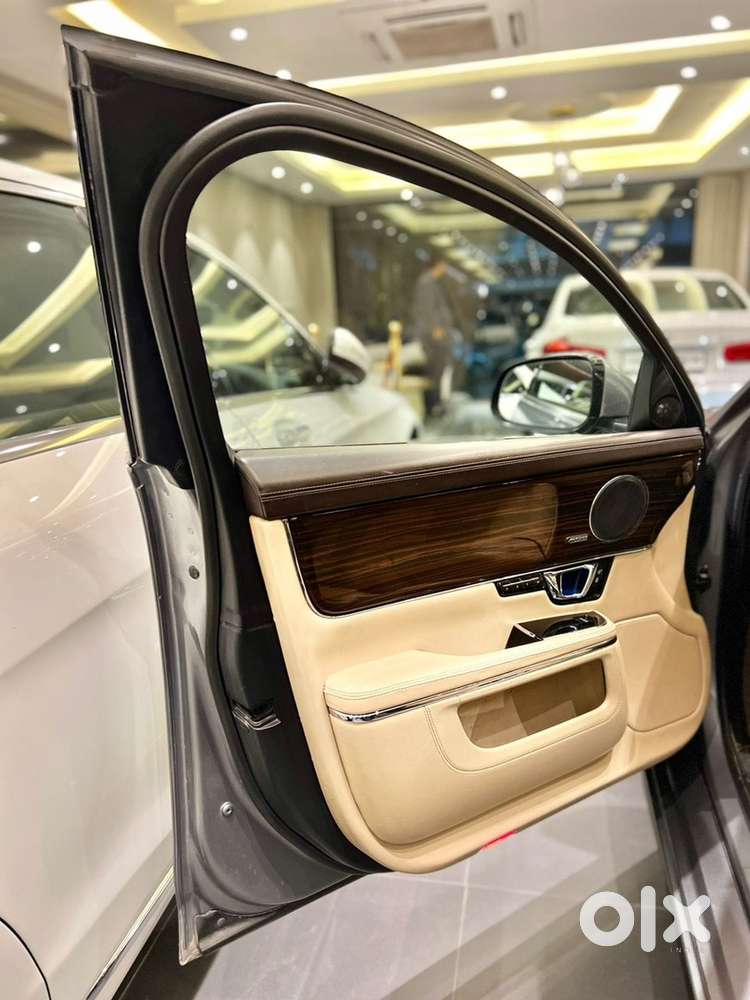 Jaguar Xj Diesel Automatic 2015 Year