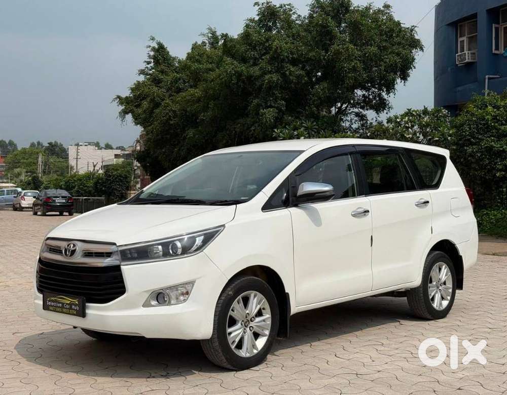 Toyota Innova Crysta 2.4 Zx Mt, 2017, Diesel