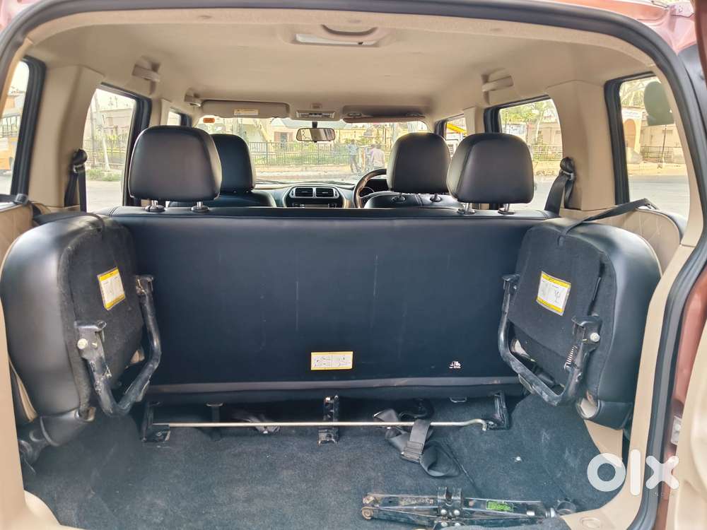 Mahindra Tuv 300 T10 Dual Tone, 2019, Diesel