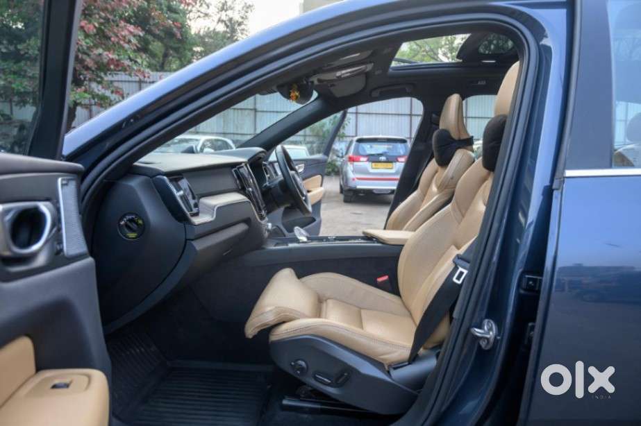 Volvo Xc60 2.0 B5 Ultimate, 2023, Petrol