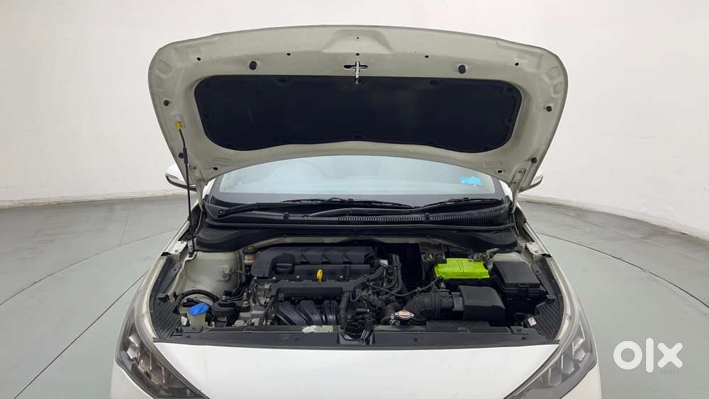 Hyundai Verna 1.5 Sx (o) Vtvt Ivt, 2021, Petrol