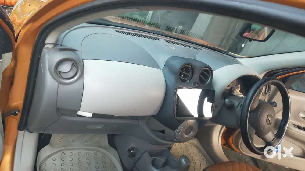 Nissan Micra Top Model 2010 With Cng