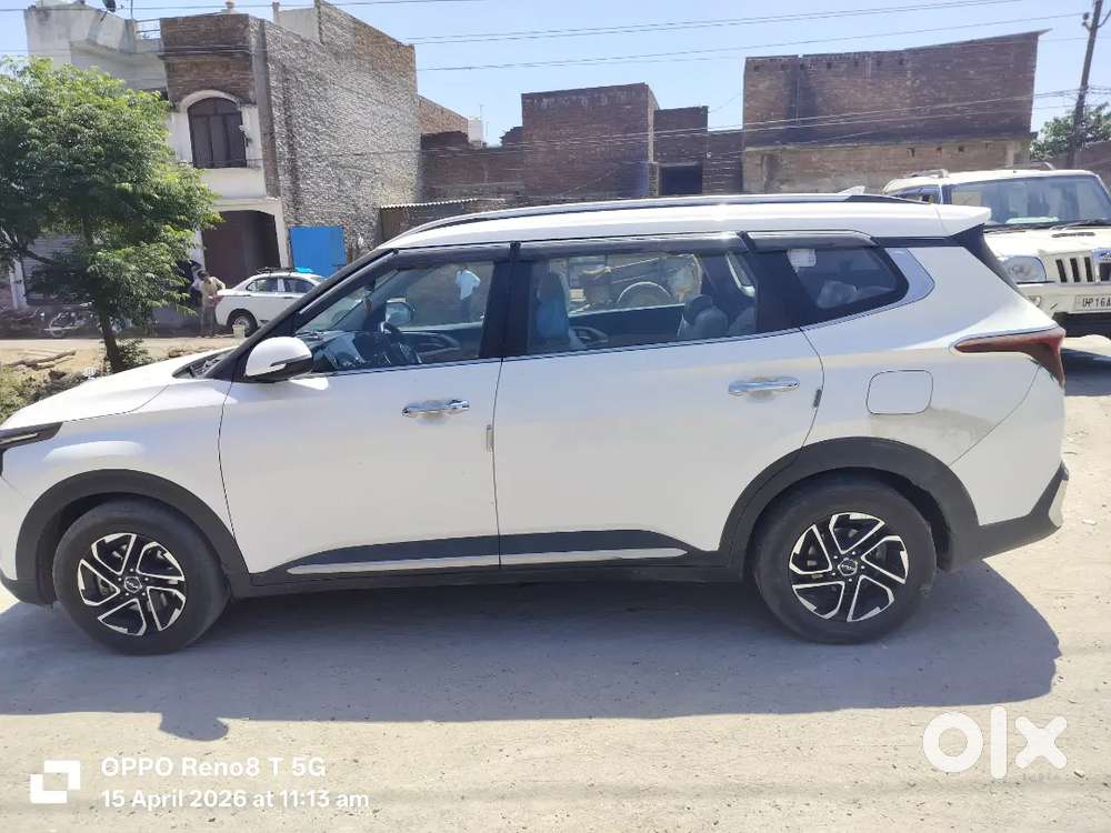 Kia Carens 2022 Diesel 70000 Km Driven