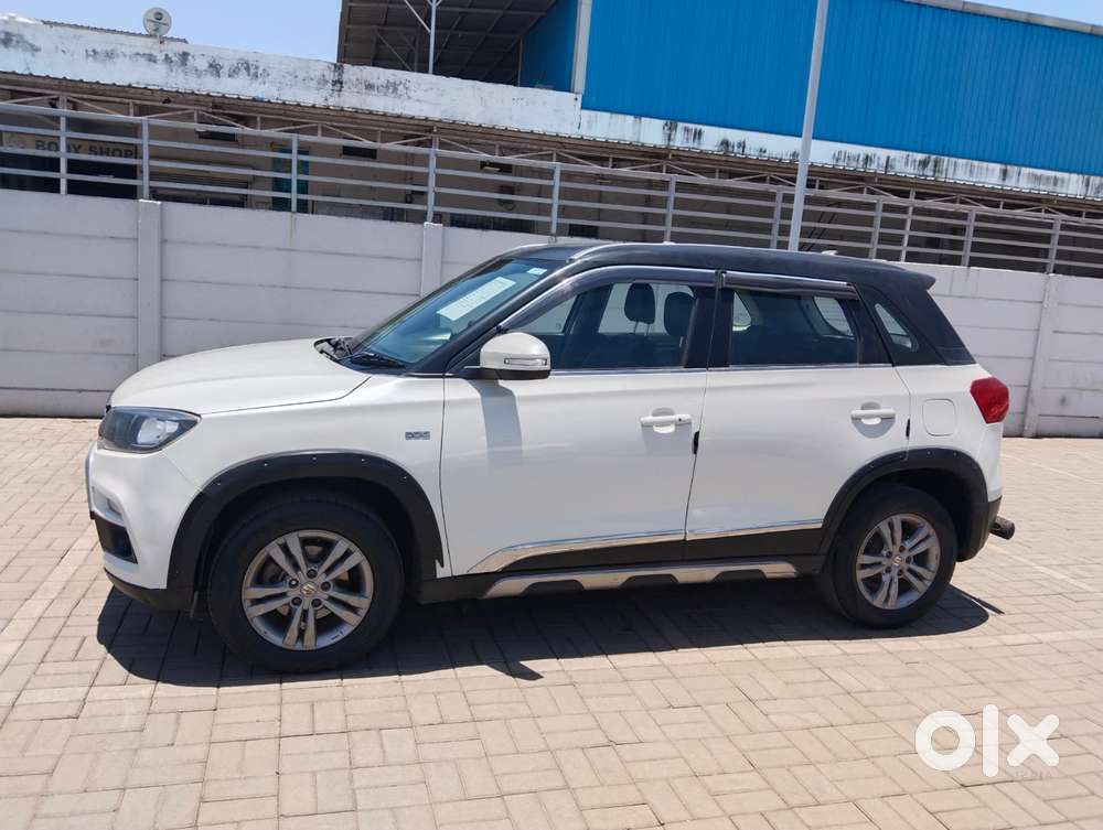 Maruti Suzuki Brezza Zdi+ Dual Tone, 2017, Diesel