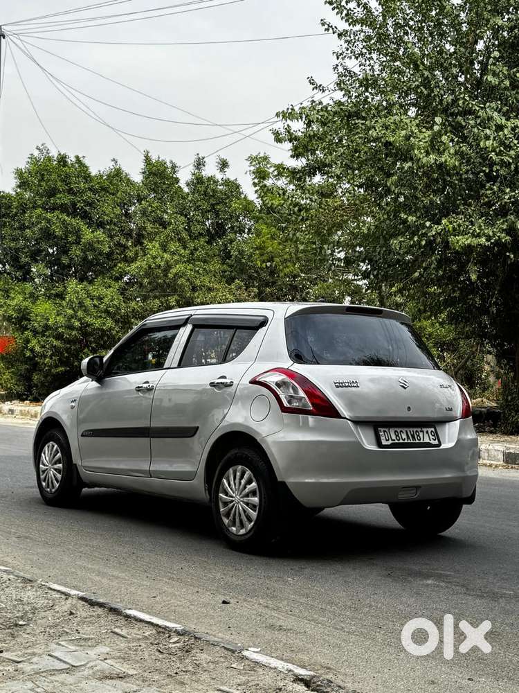 Maruti Suzuki Swift 1.2 Lxi (o), 2013, Cng & Hybrids