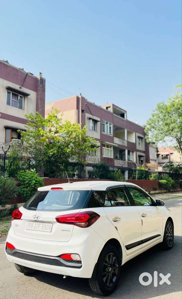 Hyundai I20 Sportz 1.2 Vtvt, 2019, Petrol