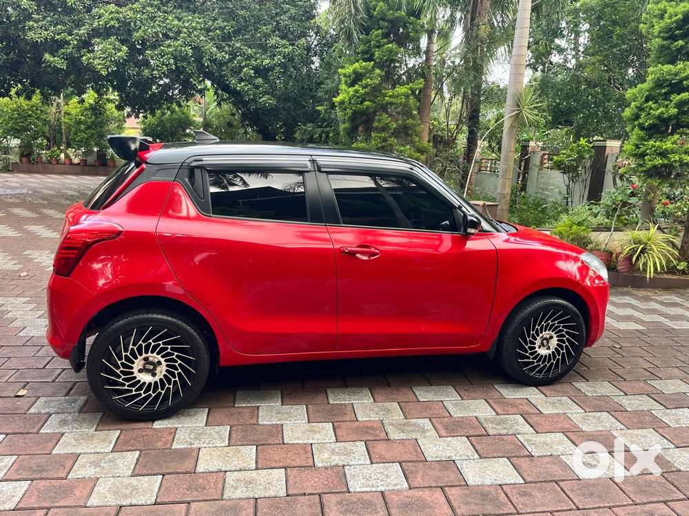 Maruti Suzuki Swift Vxi + Manual, 2023, Petrol