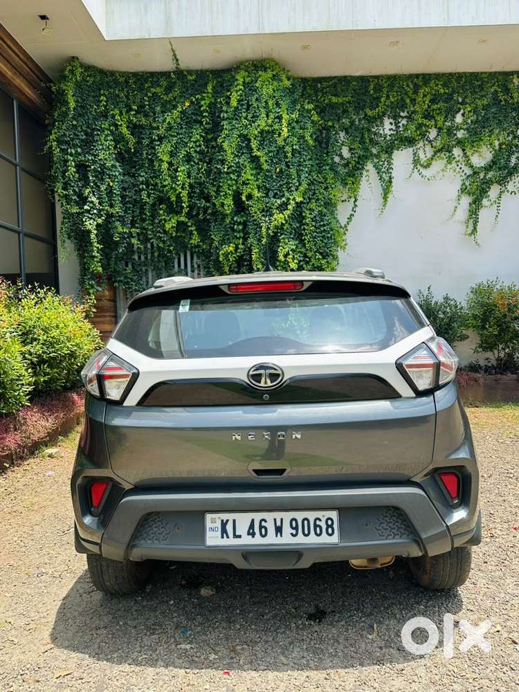 Tata Nexon 1.2 Revotron Xm (s), 2022, Petrol