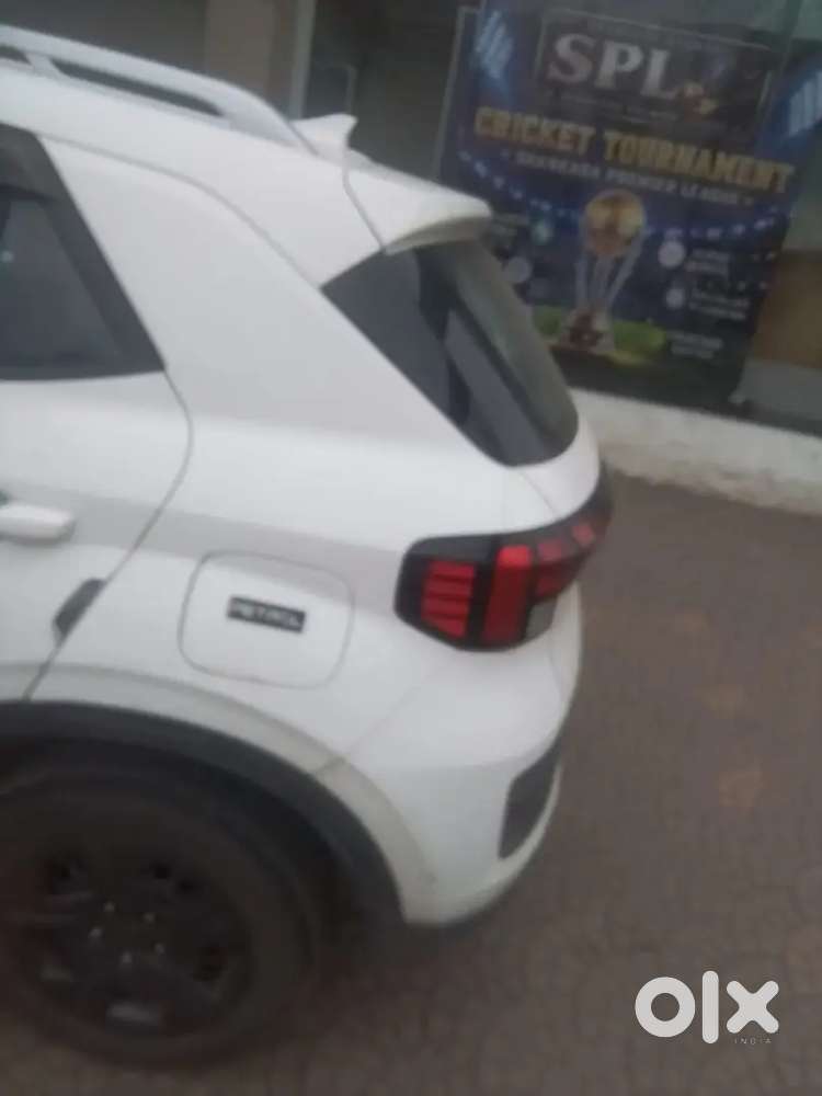 Hyundai Venue S 1.2 Petrol 2023