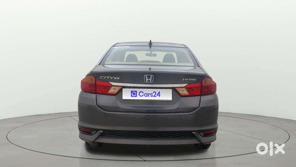 Honda City I-vtec V, 2018, Petrol