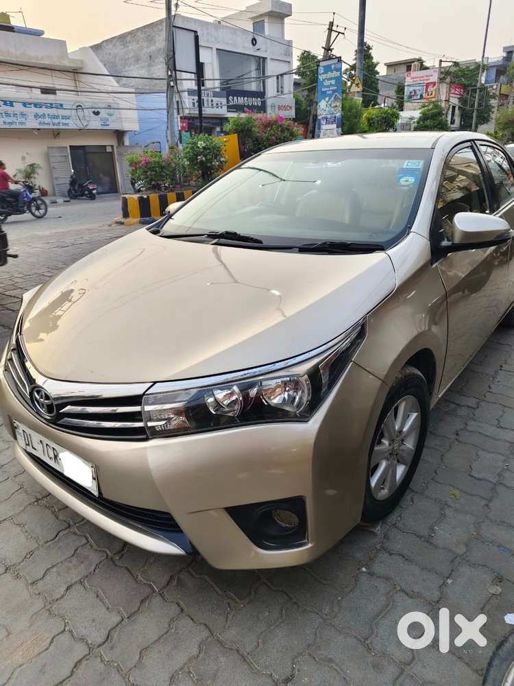 Toyota Corolla Altis 2016