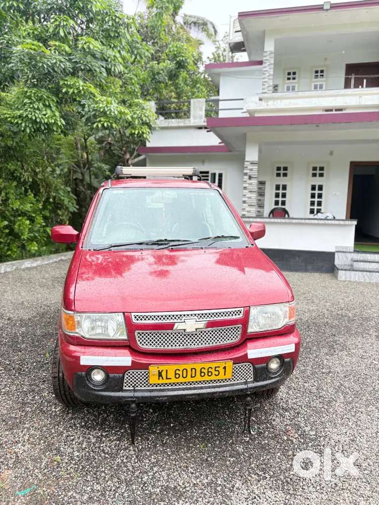 Chevrolet Tavera Neo 2012 Diesel Well Maintained
