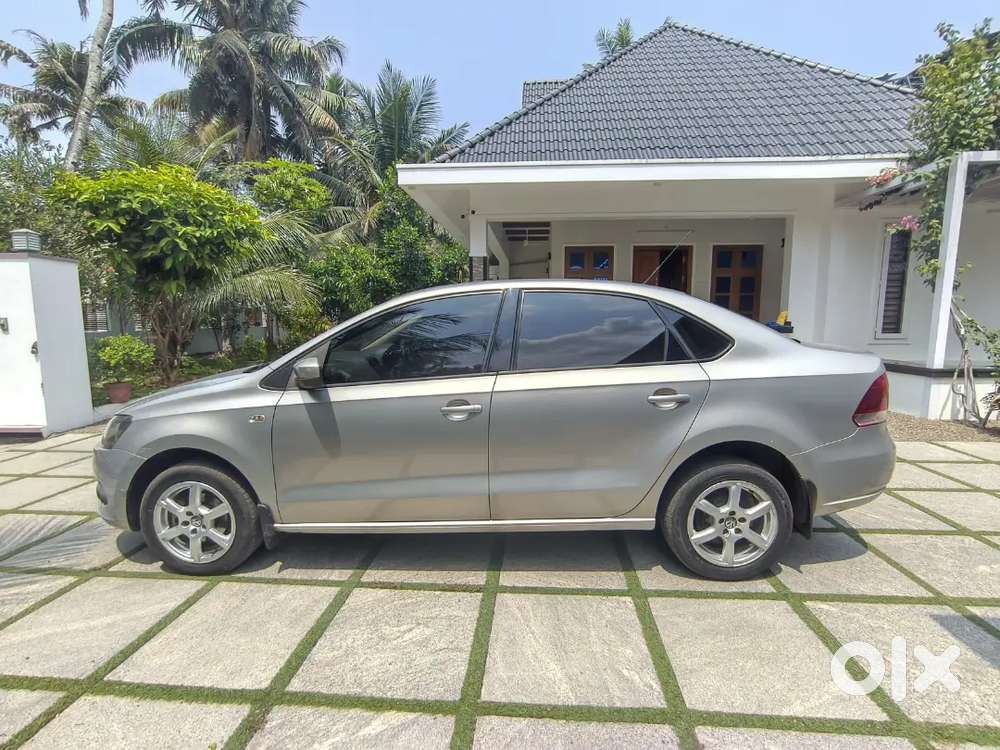 Volkswagen Vento 2012 Petrol 88000 Km Driven